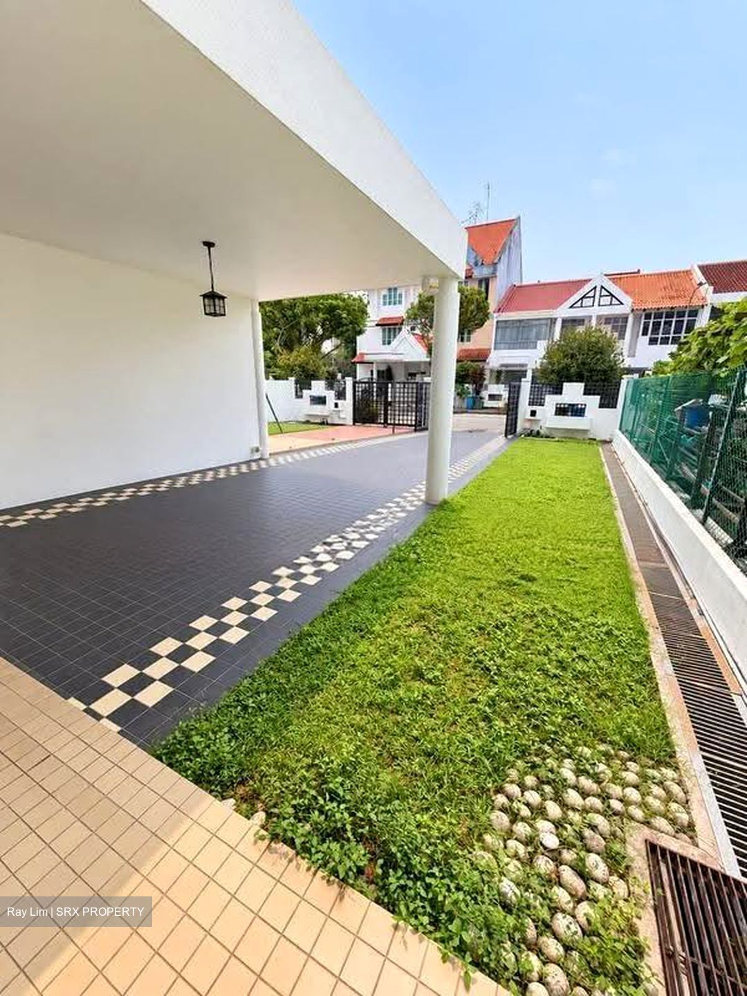 Poh Huat Garden (D19), Terrace #634559421
